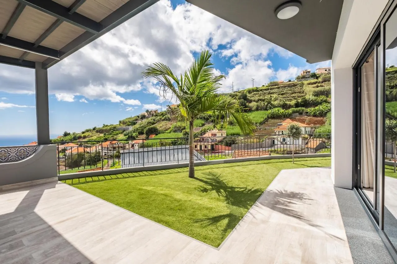 Villa Landscape View By Madeira Sun Travel Canhas Ferienhaus